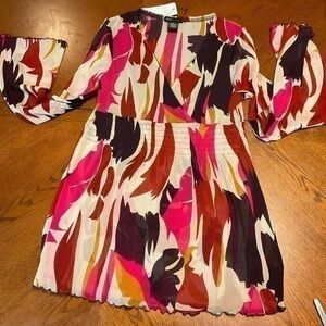 BCBGMaxAzria Multicolored Top Size M